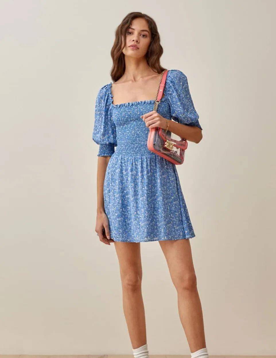 视觉|今夏“裙子+运动鞋”这样穿,好看死了!