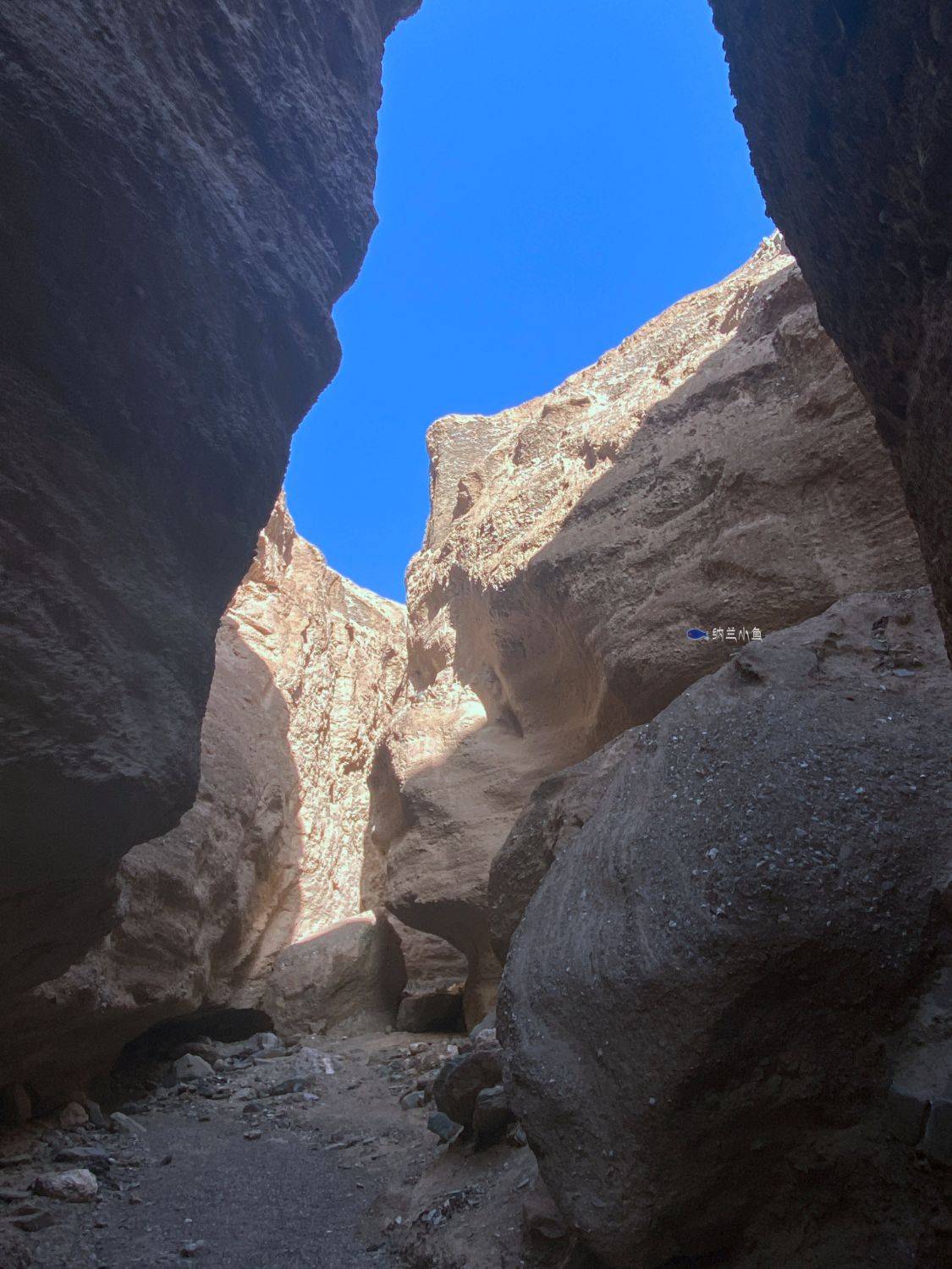 目前,昆仑山大峡谷景区正在开发.