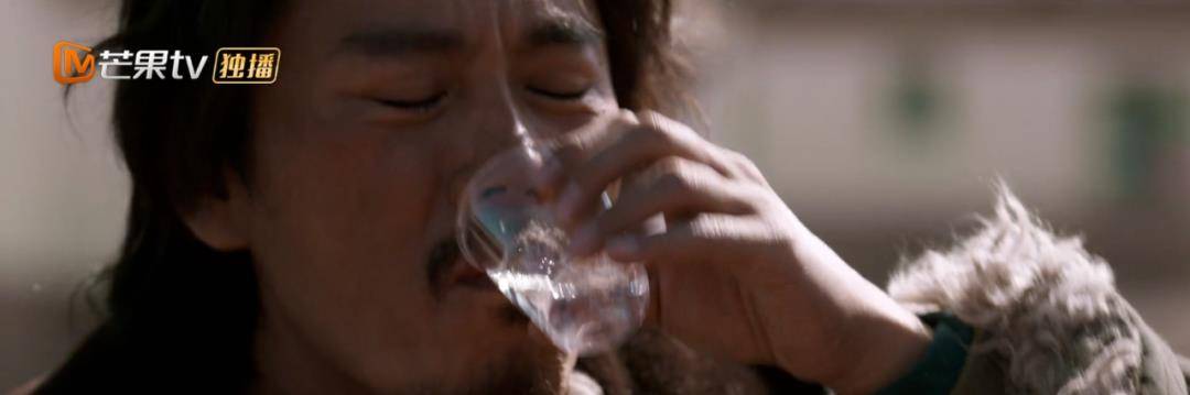 因为|播放量破亿！秦昊这部高分神剧，一集70分钟都嫌太短，完全看不够