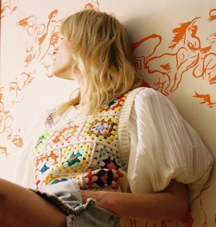 什么|下周穿什么｜刘雯的背心，我穿也能这么好看？