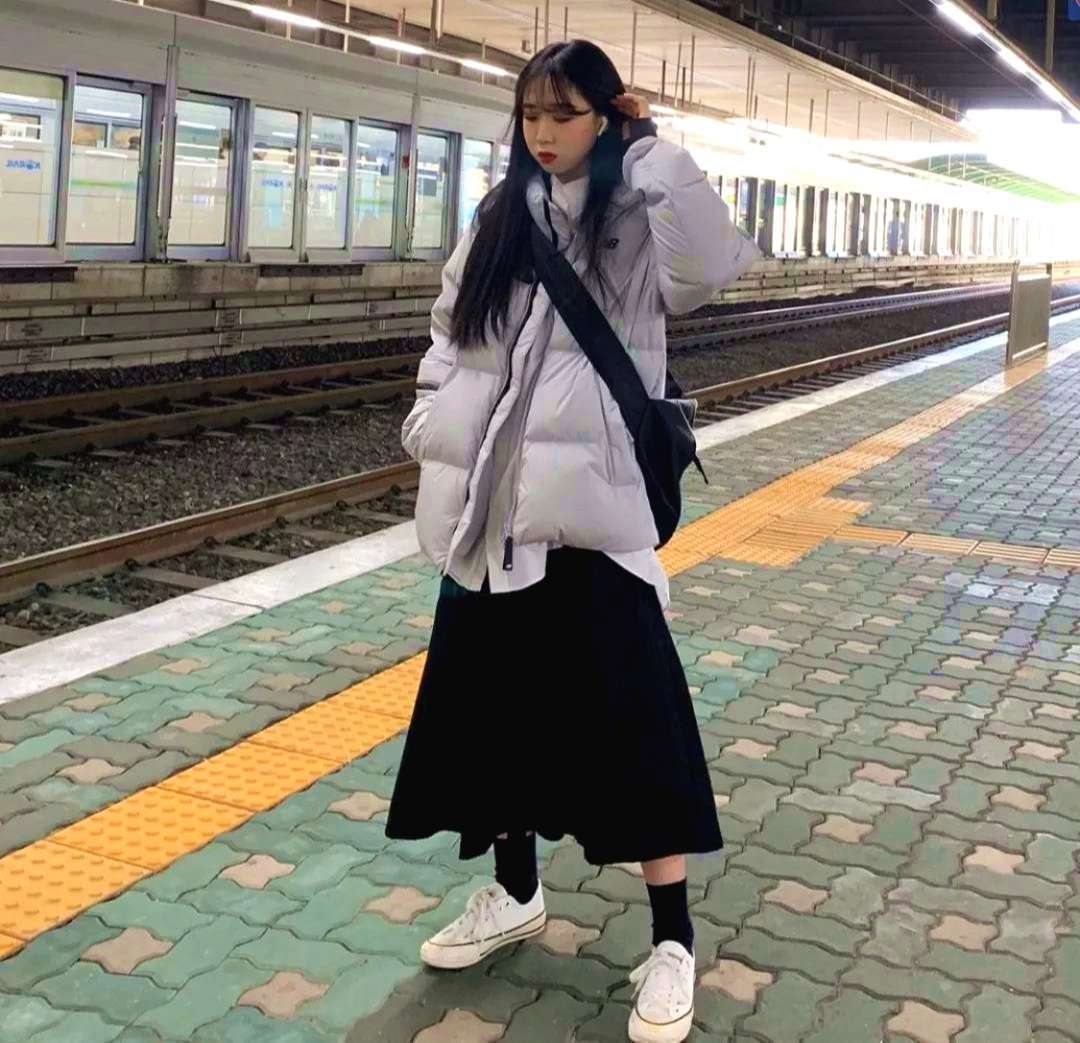 保暖性|冷夏穿“胖”棉服，搭配裙子穿身上，3种风格6款搭配任选的时髦