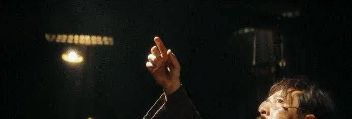 张颂文|同期第一，《人民日报》两次点赞，这部电影凭什么这么火？