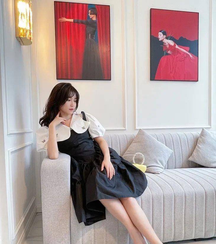 宫廷中|下周穿什么｜一起穿X型裙才是好姐妹！