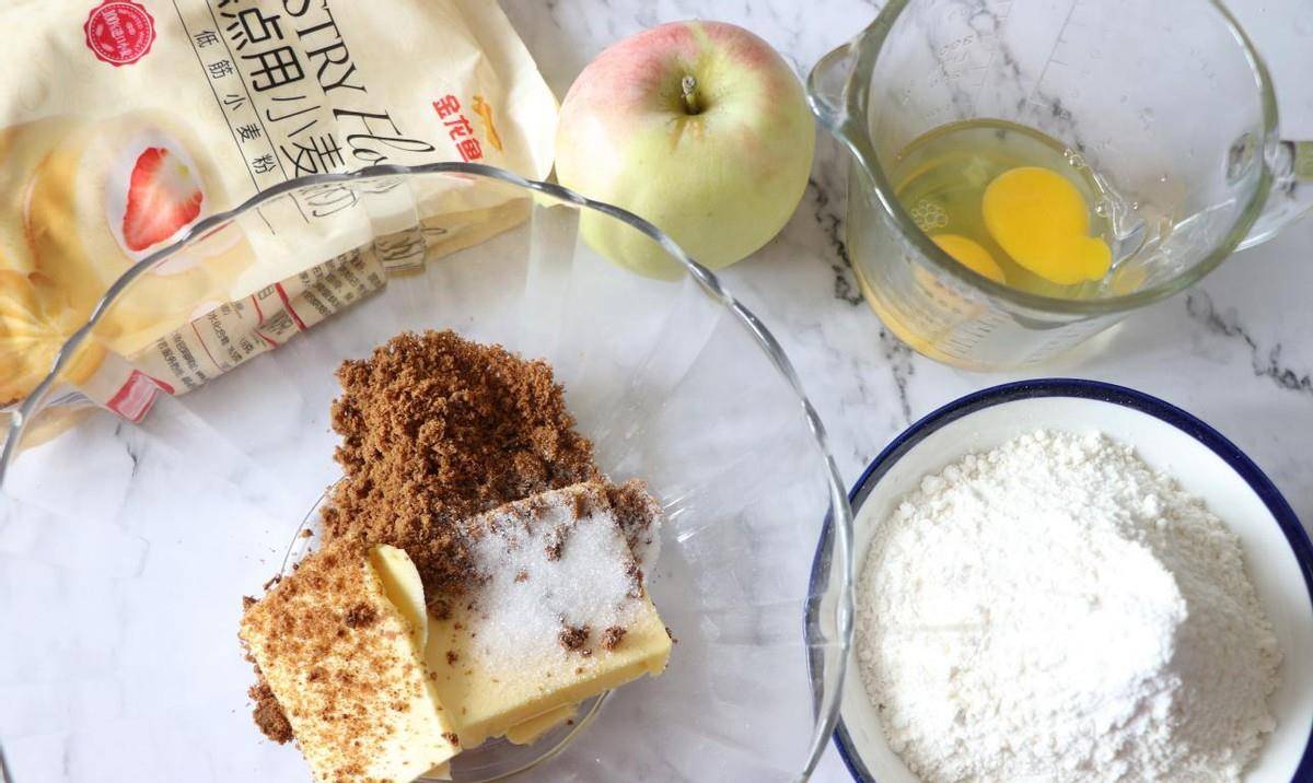 苹果能做什么简单甜品 faee4970d36944a597d58d69c506268a.jpeg