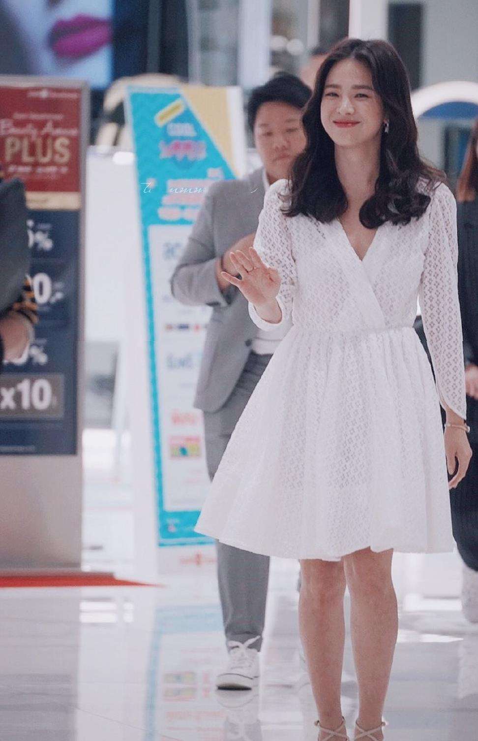显得|宋慧乔是骨子里的美,化妆后真的美爆了,生图都美艳绝伦!