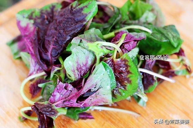 苋菜|营养早餐饼,5分钟就搞定,钙是牛奶的3倍,铁是菠菜的6倍,香