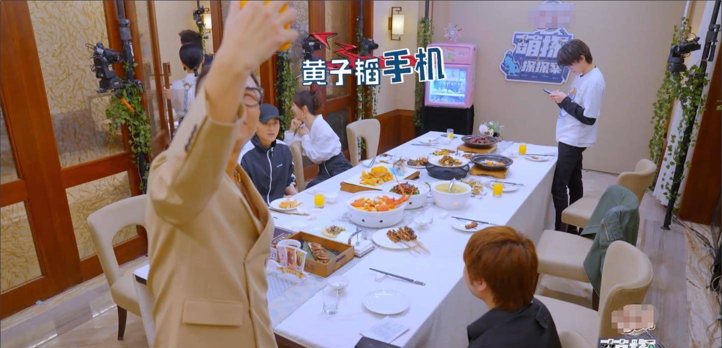 韩综|用《跑男》的方式玩儿《萌探》,让我们看到了一群“傻蛋”