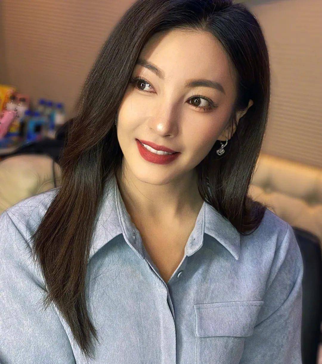 宁静|美人计｜浪姐团综我不敢看，稍微一种草就消费过万