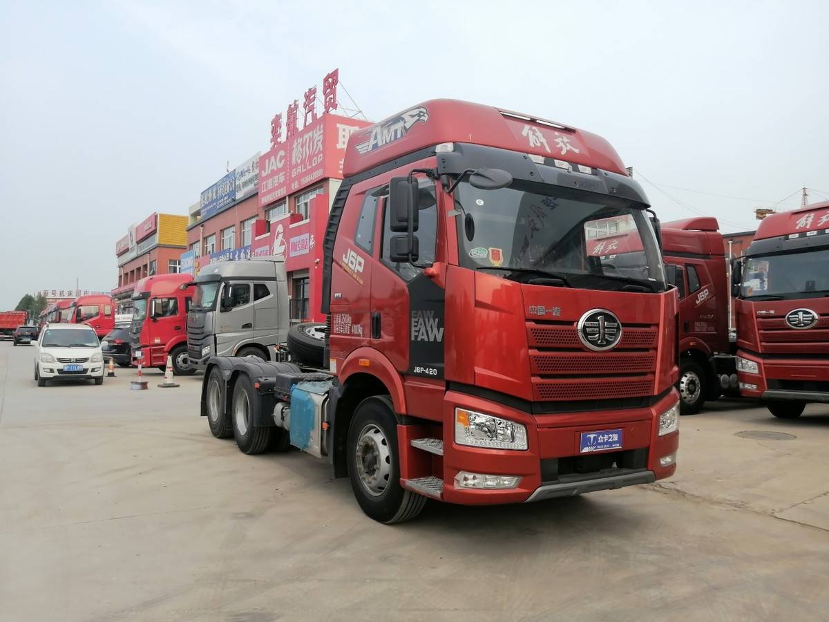 省油高效,经济抗造的人气王,实拍:国六解放j6p质惠版2.0_设计