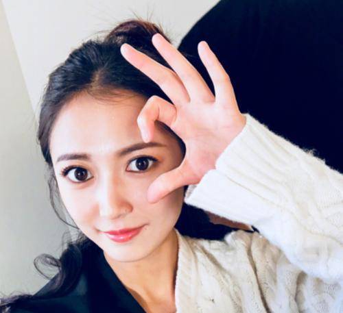 浅色|自带“美瞳”效果的眼睛，我只服这3位女演员！眼神都写满了灵气