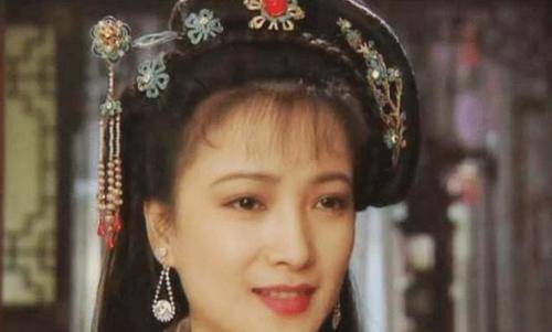 因为|因长得漂亮被西游记导演相中，被张纪中拉去救场，成全剧最大亮点