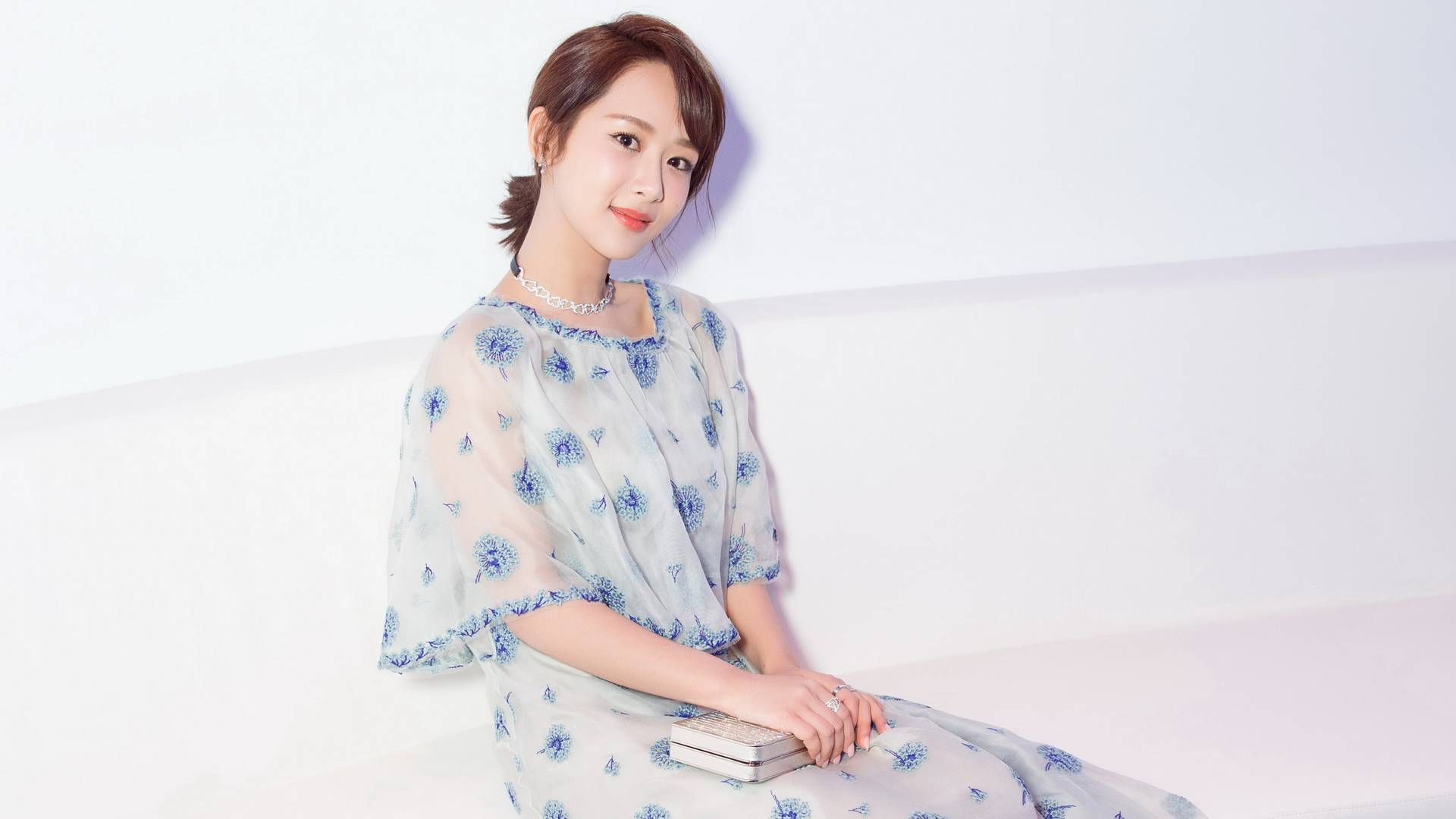 娱乐八卦:肖战,任嘉伦,杨紫,周冬雨,张晚意,欧阳娜娜