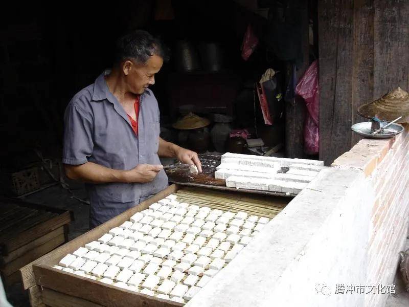 皮影戏|腾冲民间文学|皮人赊豆腐的传说