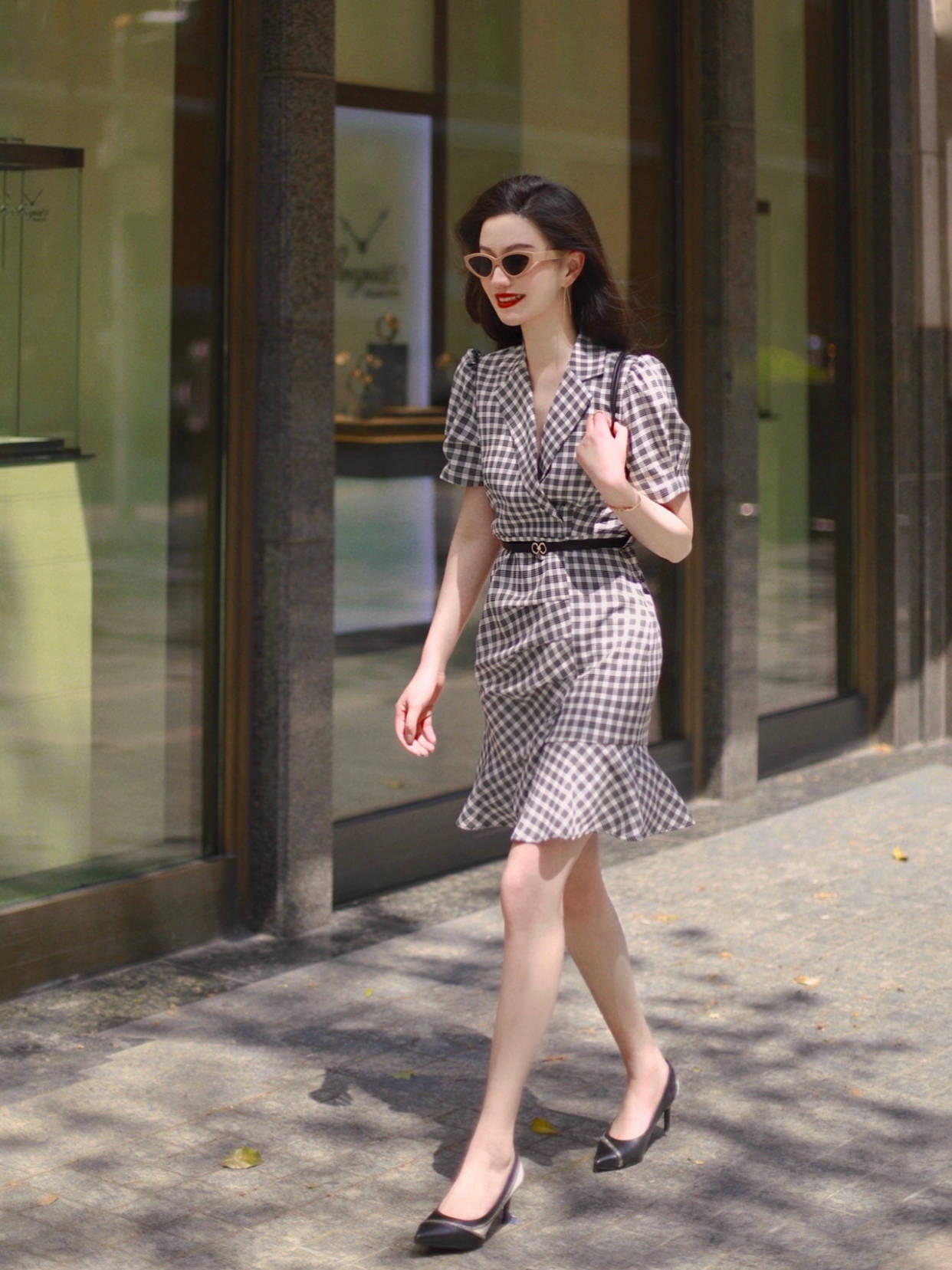 颜色|30岁的女人,穿衣如何打造法式感?