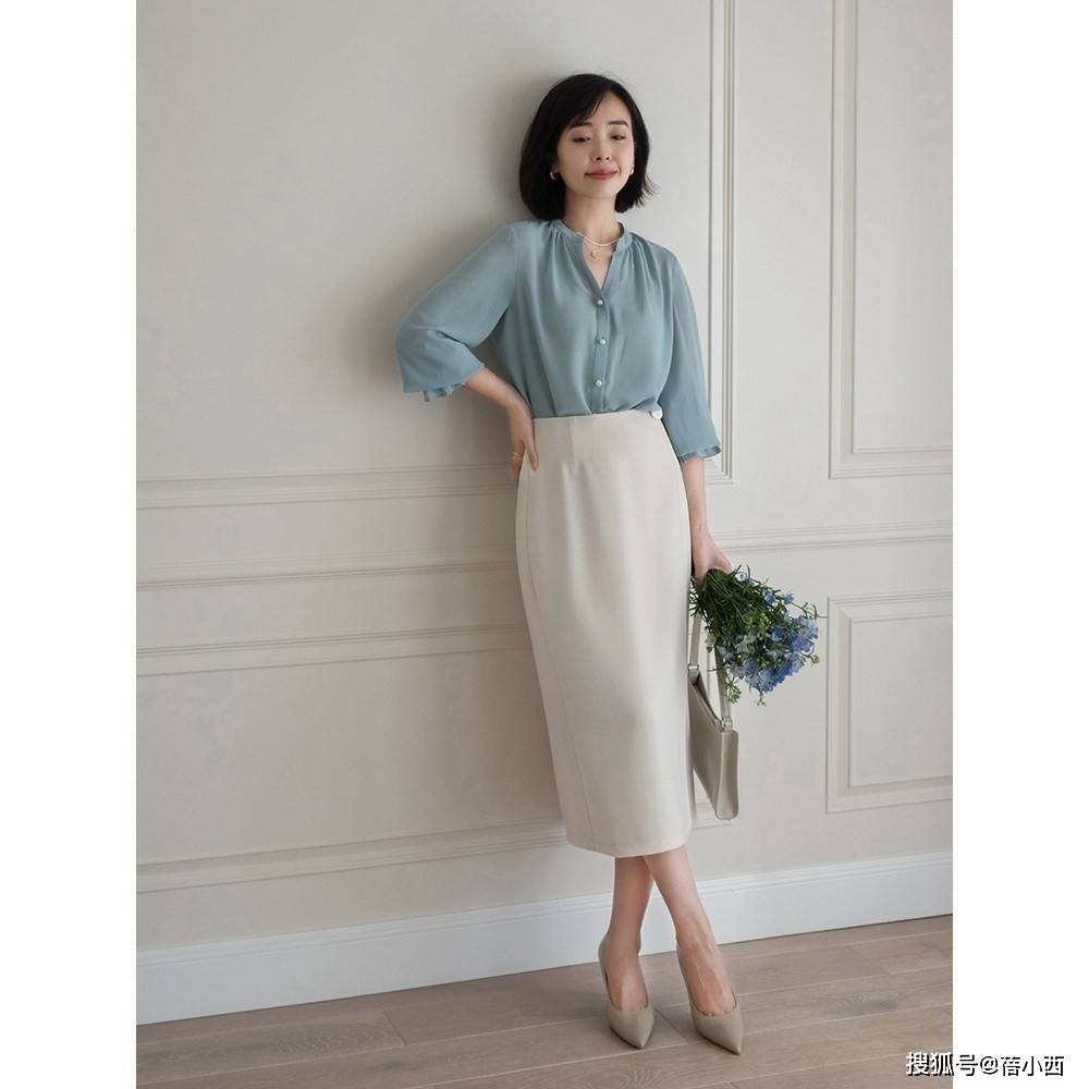 设计|早秋,会穿“A字裙”的女人更自信,照着穿充满女人味赚足回头率