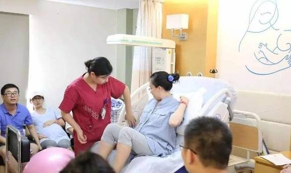 头胎|生头胎和二胎有啥区别，过来人说出真实感受，网友：直戳心窝