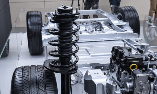 开了10万公里的车子要换减震器吗 刚换完为什么会有咕噜响 乐惠车