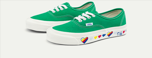 四季|求问！可以把队友卖了买新衣吗？