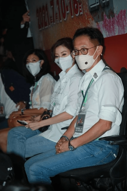 李嘉欣|李嘉欣姐姐生日,她长相平淡妈妈却貌美,嫁二婚富豪比许晋亨还帅