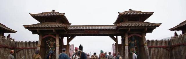 电影|《花木兰》评分跌至4.7，3亿投资却惨败背后，是审美的不及格