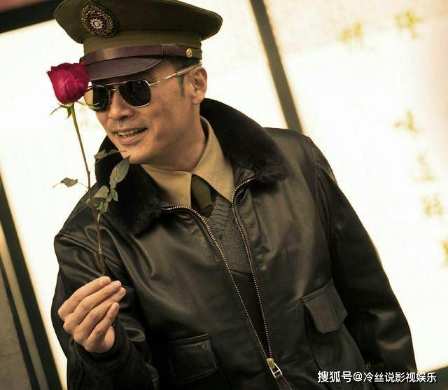 林桃|《瞄准》反响不错,能与《风筝》相提并论吗?该如何评价?