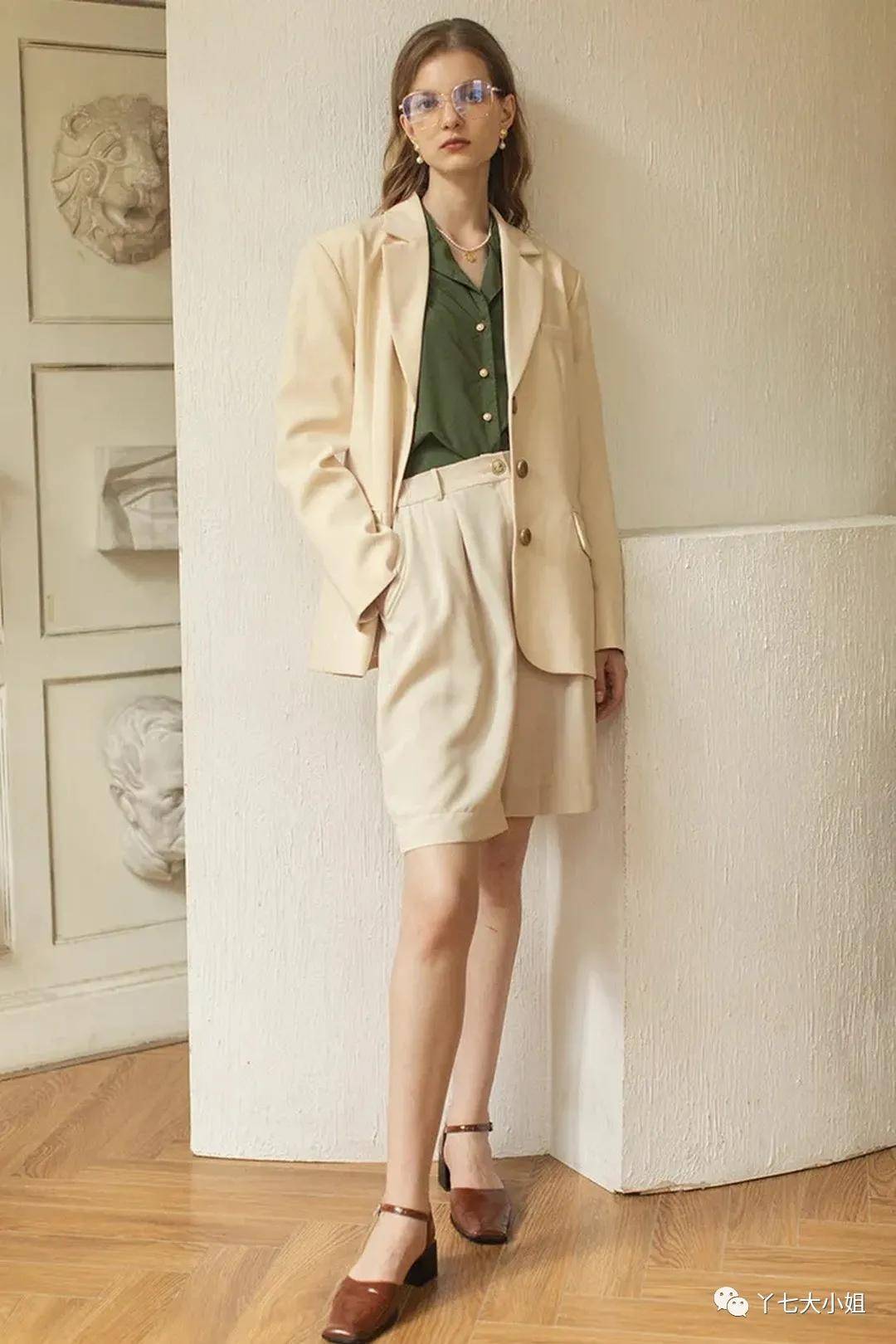 中性|入职季，我们需要准备哪些服装单品？