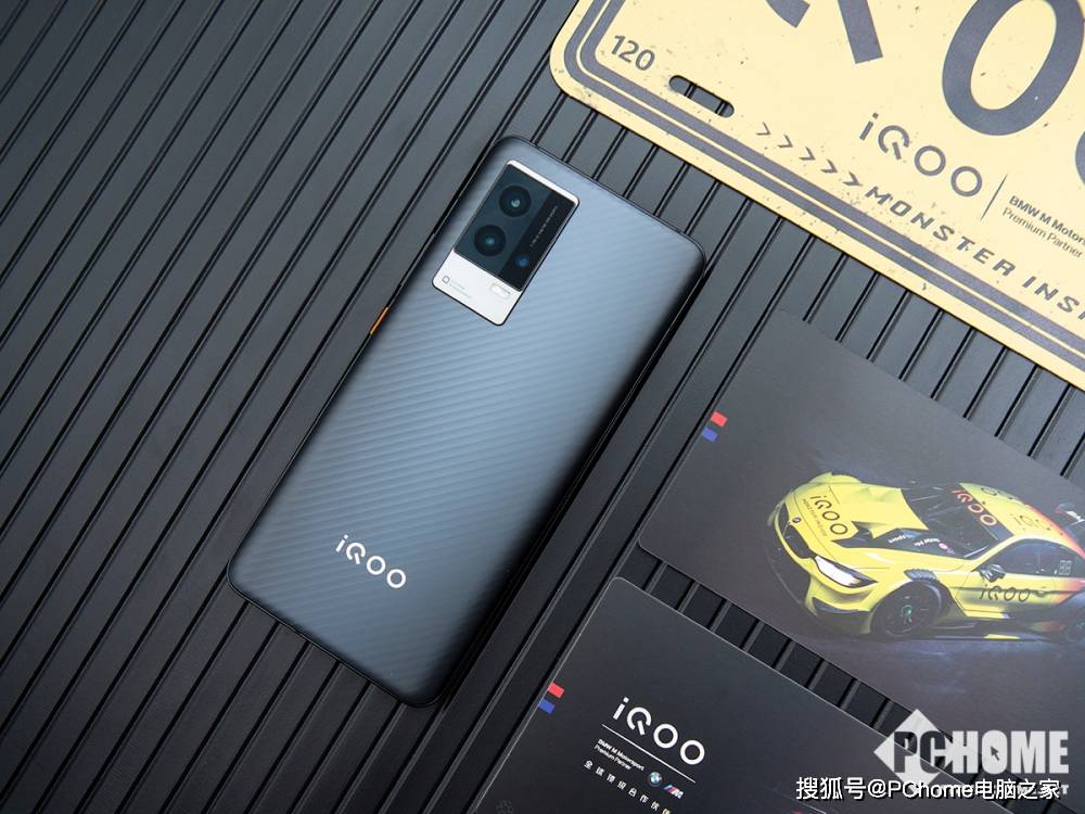 方面|iQOO 8图赏：极致操控体验诠释何为未来电竞旗舰