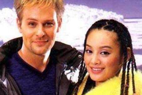 保罗|两婚两离的宁静：如今再次翻红后，就要横扫半个娱乐圈？霸气