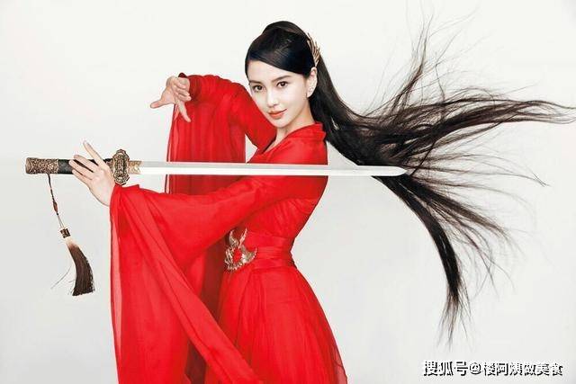 舒畅|女星穿红衣：刘诗诗古典美，王艳异域美，baby和赵丽颖差距好明显