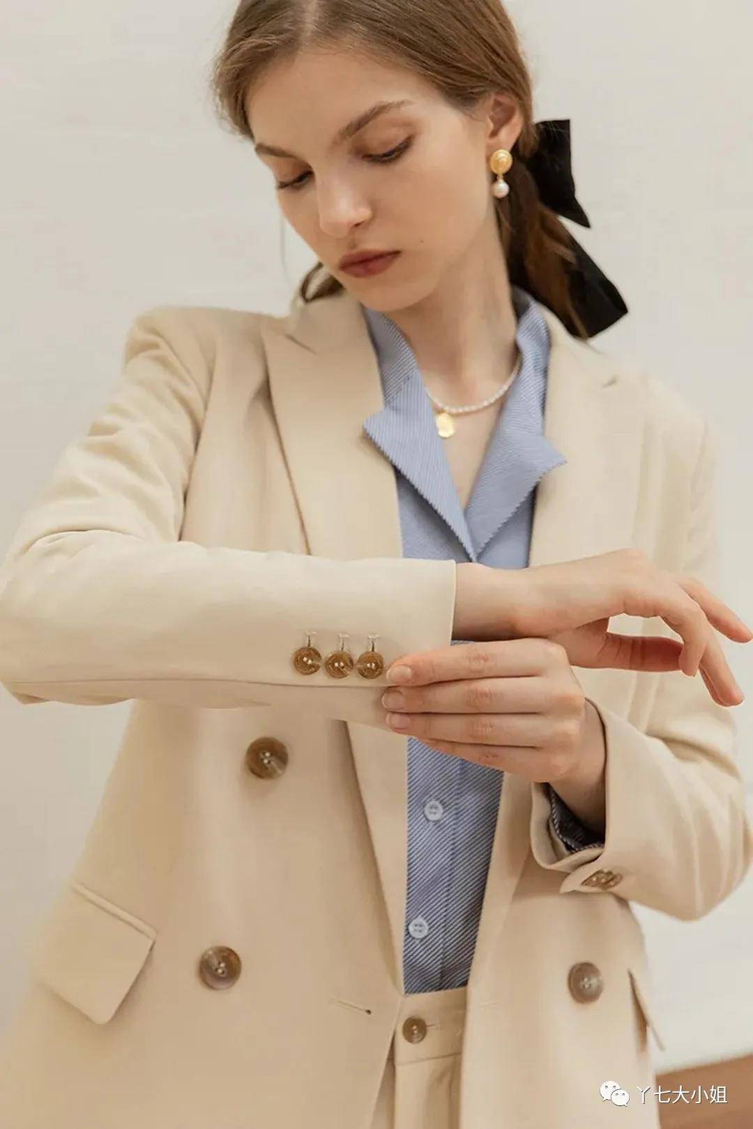 中性|入职季，我们需要准备哪些服装单品？