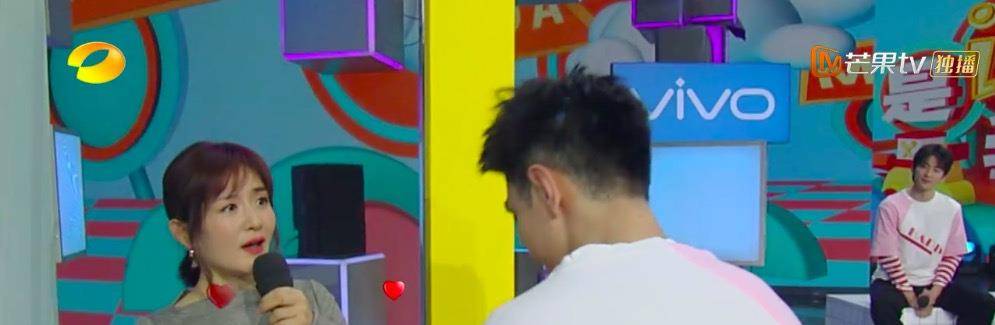 离场|胡一天不动脑子答错题目,维嘉生气摔衣服直接离场,金瀚开撩谢娜