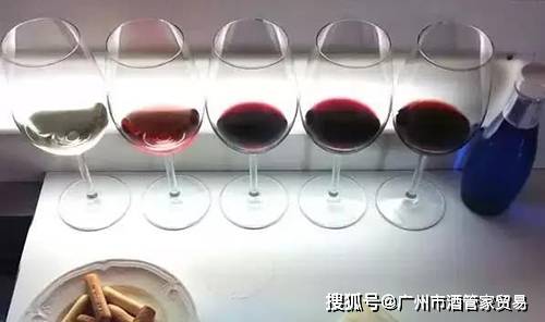 礼仪|学会这些葡萄酒礼仪，再去西餐厅就自信了