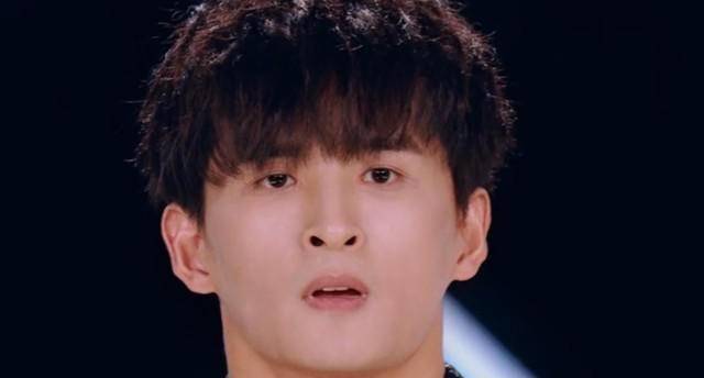 因为|高瀚宇不满评级结果当然摔帽，郭富城的做法被点赞，天王就是天王