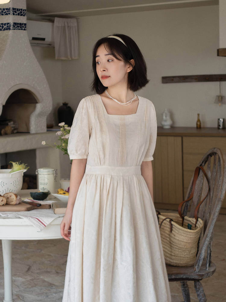 颜色|今年秋天就流行这几款裙子,温柔甜美又时髦,日常舒适不挑人