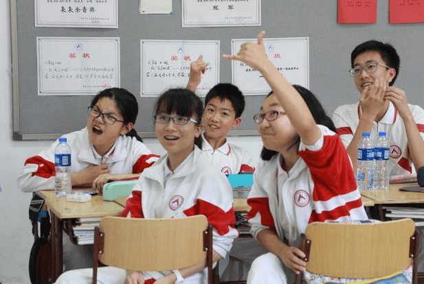 如何算出自己未来身高 abc812d4185040369b8da15ec92273e2.png