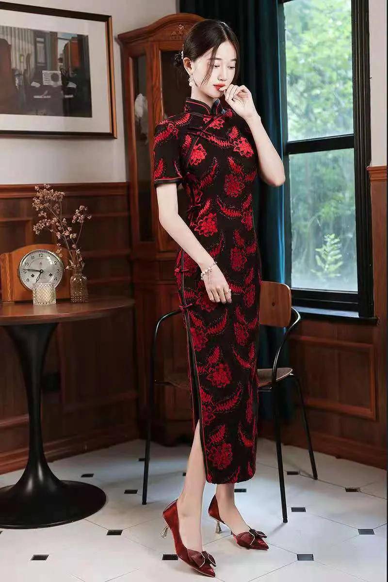 美国|法国女人有口红,美国女人有钻石,我们中国女人有优雅的旗袍!