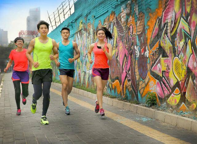 睡眠|做好这几件事在秋季更好的保护自己的肝健康！