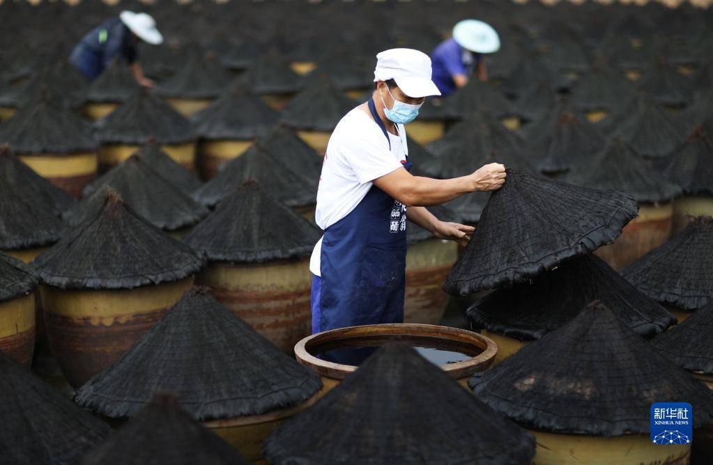 "赤水晒醋"制作技艺