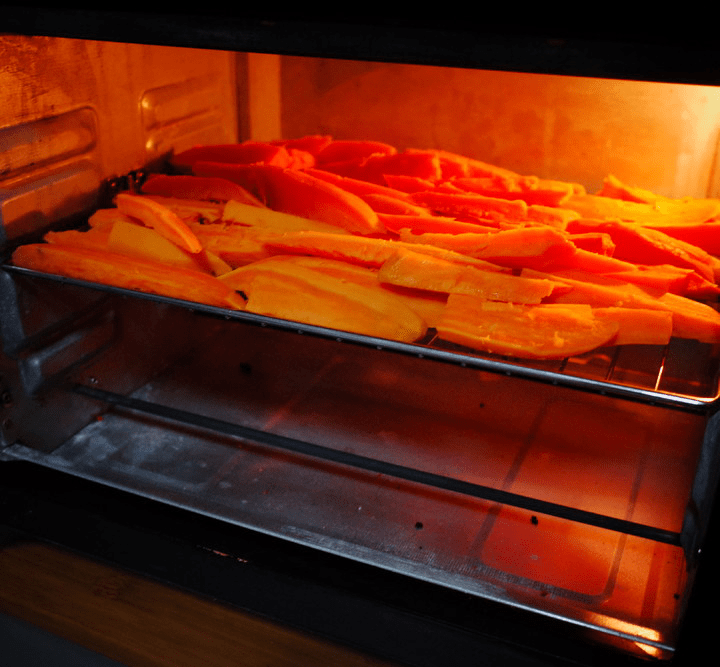 教你如何用烤箱制作出香甜酥脆的烤红薯干