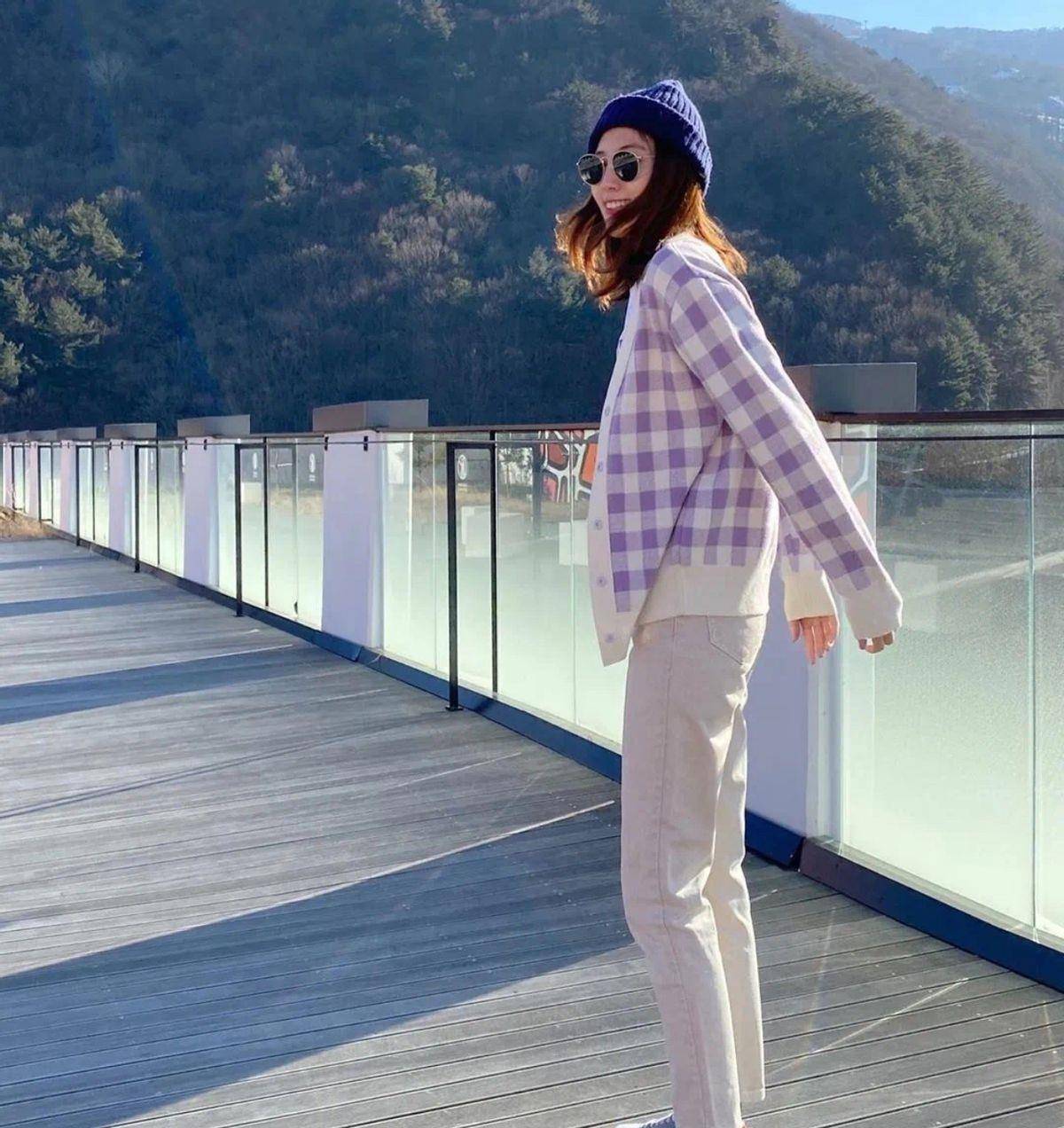 整体|还在穿阔腿裤吗？春季必备的四条裤子，惊艳又显瘦！