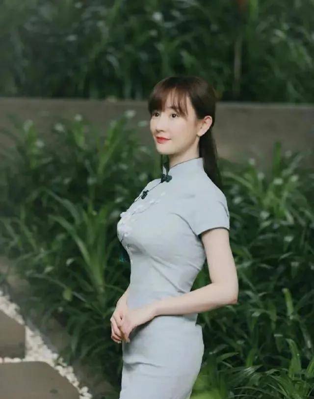身材|31岁张檬旗袍照好丰满,现在不“变脸”改秀身材,美得不敢认了!