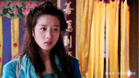 赵丽颖|摘去发饰的古装女子，刘诗诗清丽，赵丽颖惊艳，都不及她倾倒众生