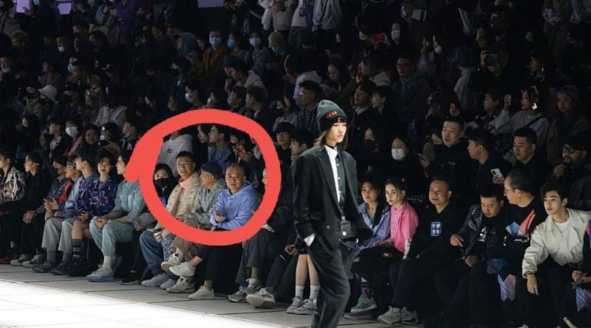 毛衣|众星助阵李宁，何超莲仪态不佳沈梦辰撞衫李宁，孙红雷打扮太粉嫩？