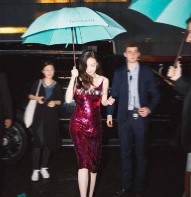 鞠婧祎|适合复古风的女星:阚清子直接出教程,鞠婧祎倪妮都有出圈图