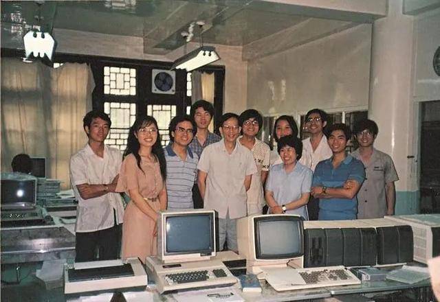 原创辉煌28年it巨头负债3千亿破产后续平安为方正内斗买单
