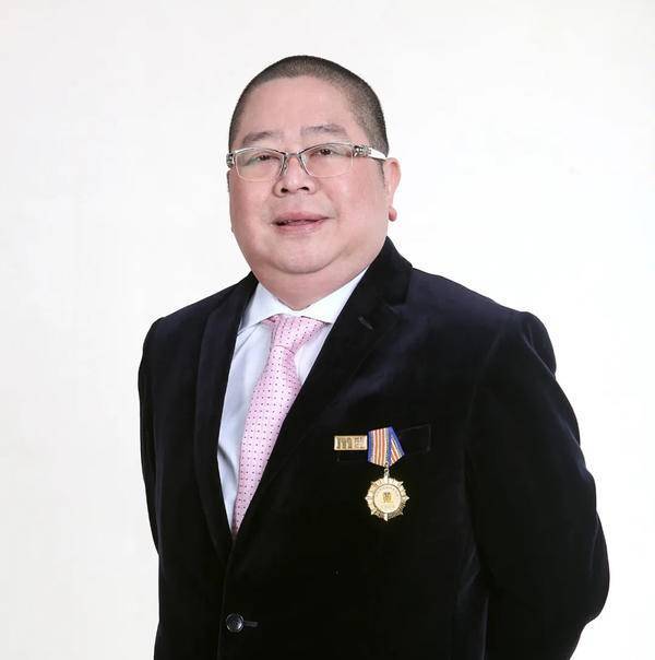 总经理江少杰先生,美联深圳福田/龙坂/前海区董事总经理张云雪先生