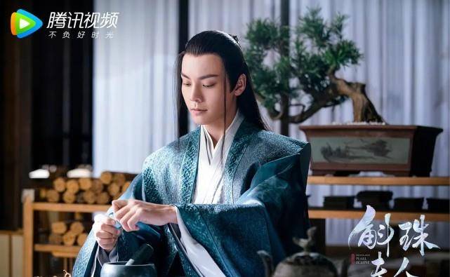 来袭|继《与君歌》后，又有三部古装大剧来袭，杨幂热巴杨紫强势归来！