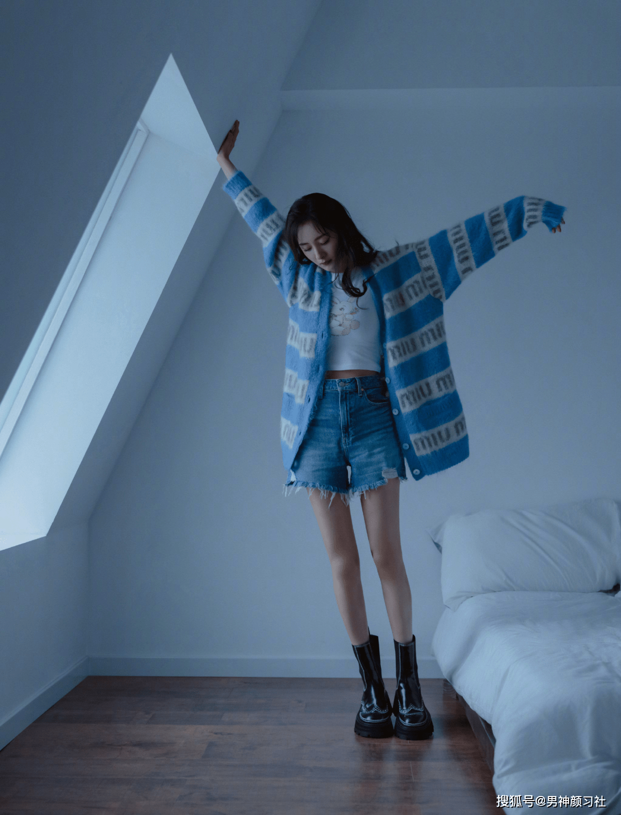 真人|宋妍霏杨幂真人示范！别让马丁靴破坏了短裙和短裤的美感