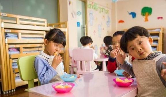 能力|幼儿园老师总结：第一天上学“不哭”的孩子，大多来自这些家庭