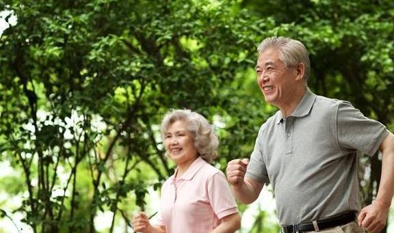血管|脑梗死的人，容易再次复发，医生告诉您：只有这样才能预防复发！